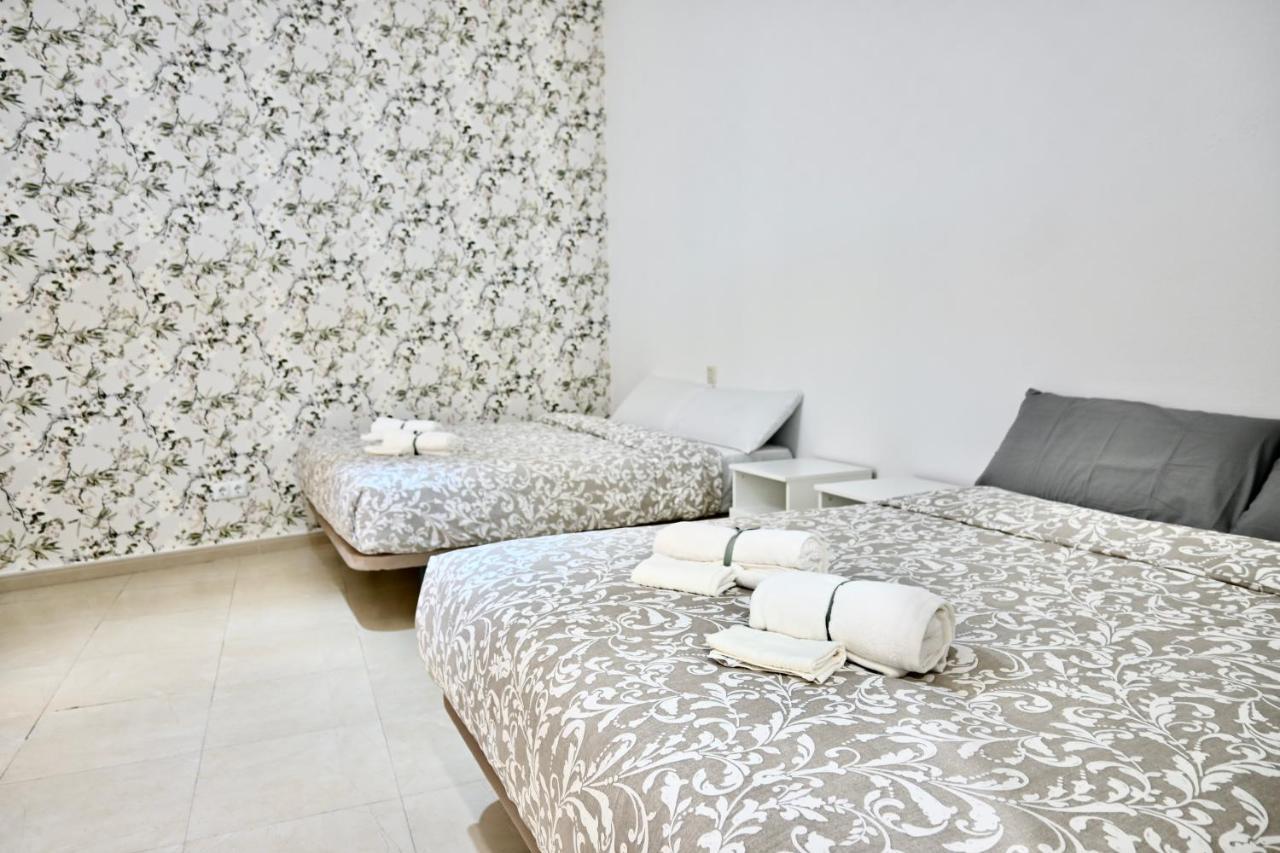 For You Rentals Centrico Apartamento Temporal En La Calle Infanta Inf1A Madrid Exteriér fotografie