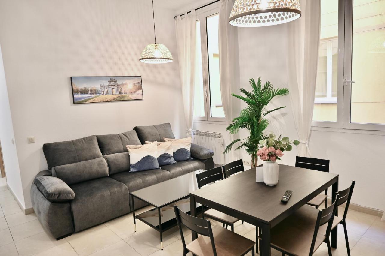 For You Rentals Centrico Apartamento Temporal En La Calle Infanta Inf1A Madrid Exteriér fotografie